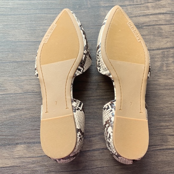 Faux-Snakeskin D'Orsay Flats - Picture 6 of 8